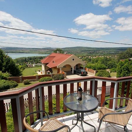 Szepkilatas Vendeghaz Villa Balatonfuzfo Luaran gambar