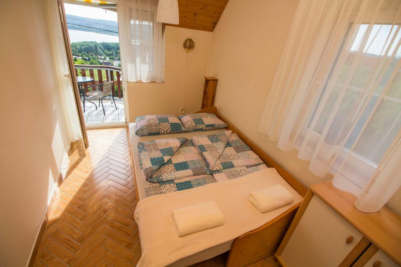 Szepkilatas Vendeghaz Villa Balatonfuzfo Luaran gambar