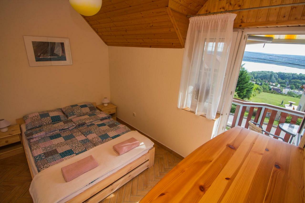 Szepkilatas Vendeghaz Villa Balatonfuzfo Luaran gambar