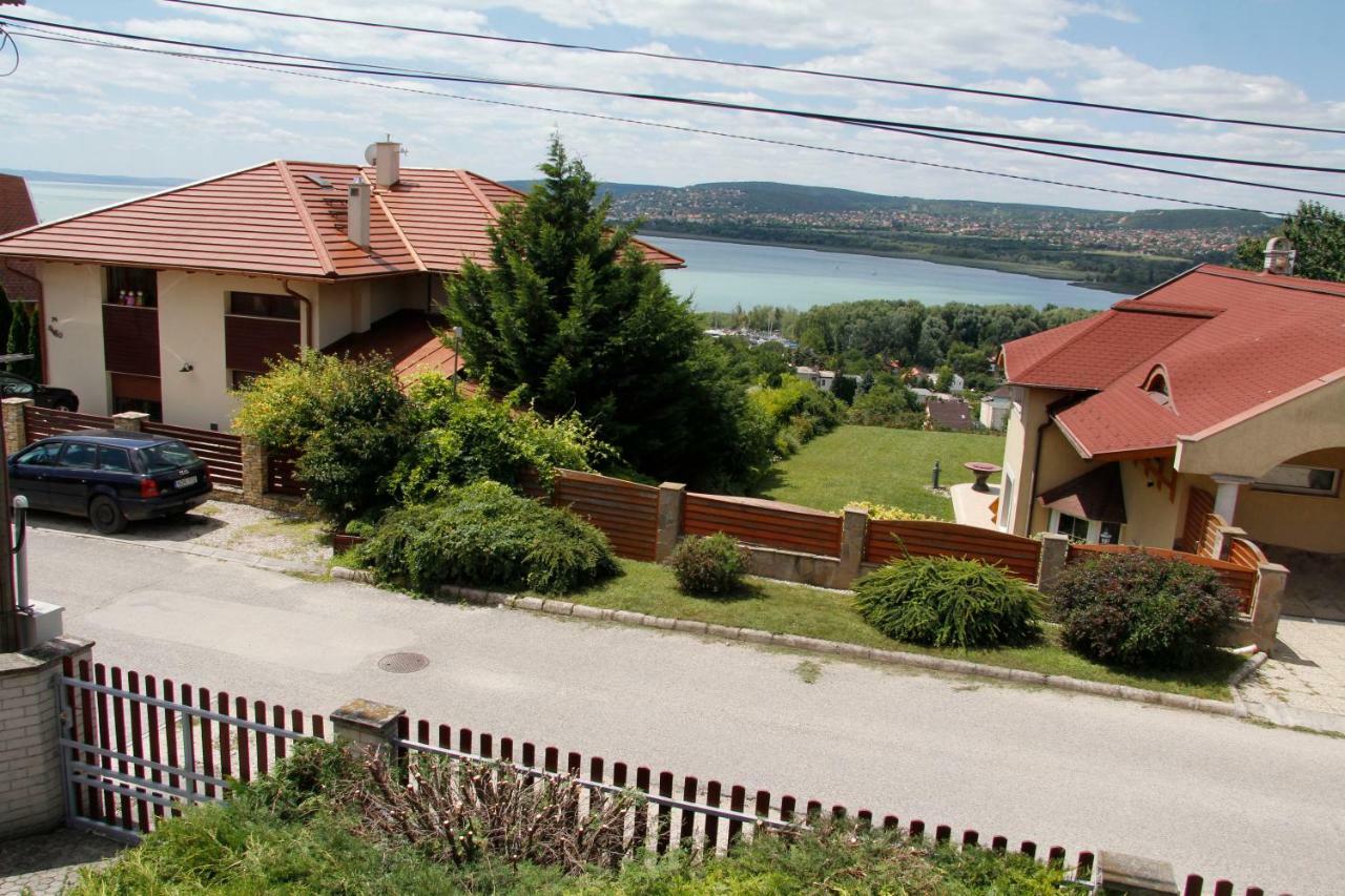 Szepkilatas Vendeghaz Villa Balatonfuzfo Luaran gambar